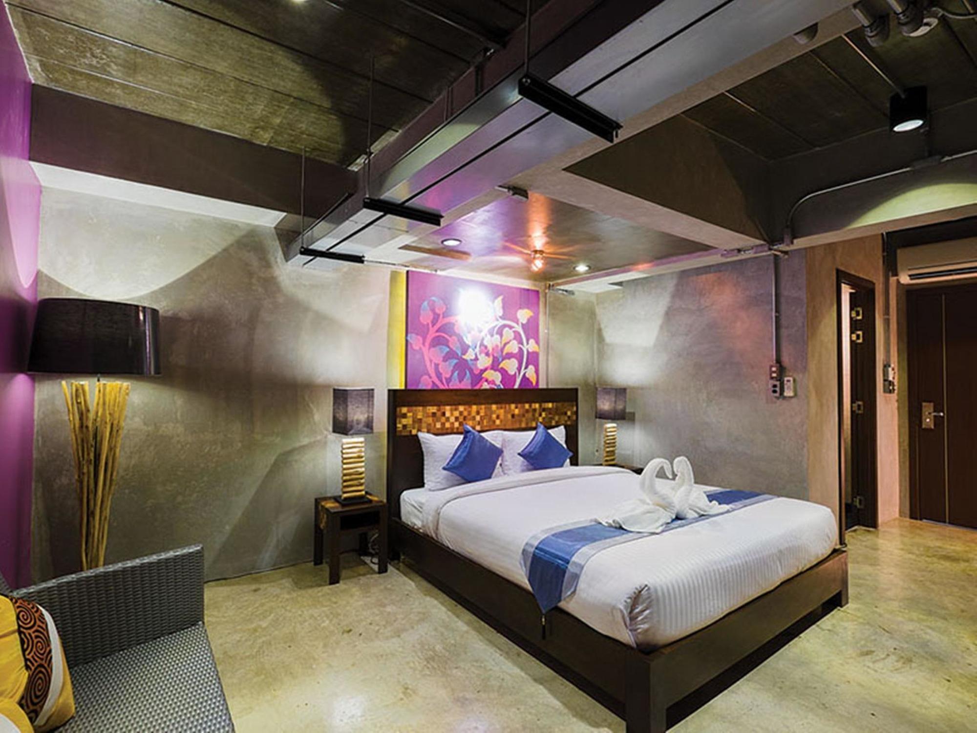 Hotel Thapae Loft Chiang Mai Exterior foto