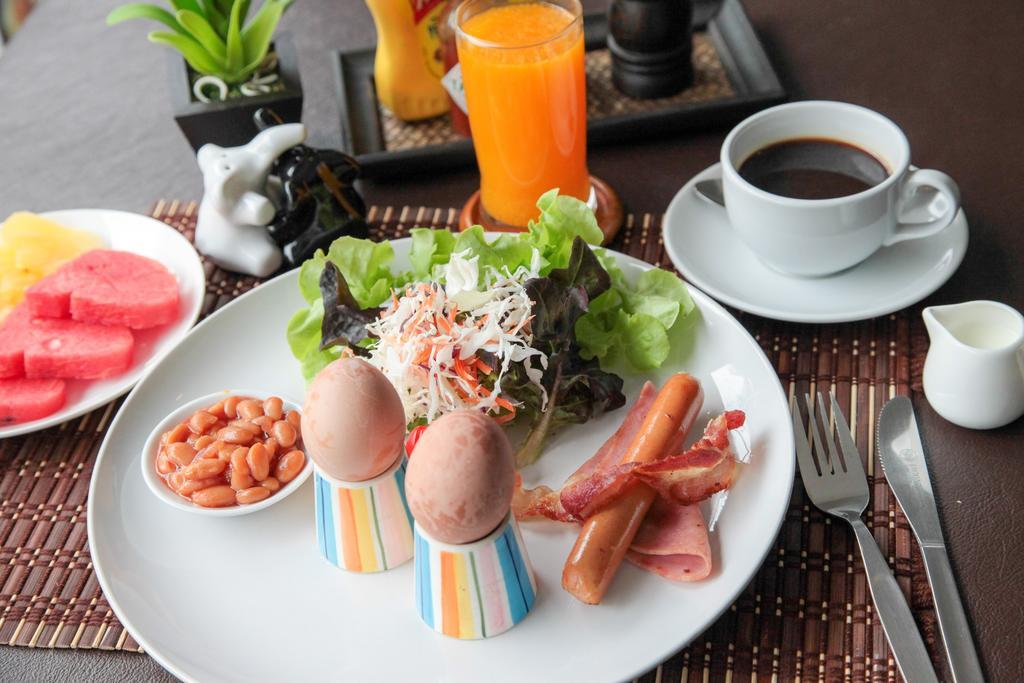 Hotel Thapae Loft Chiang Mai Exterior foto